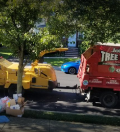 Johnny’s Tree Service